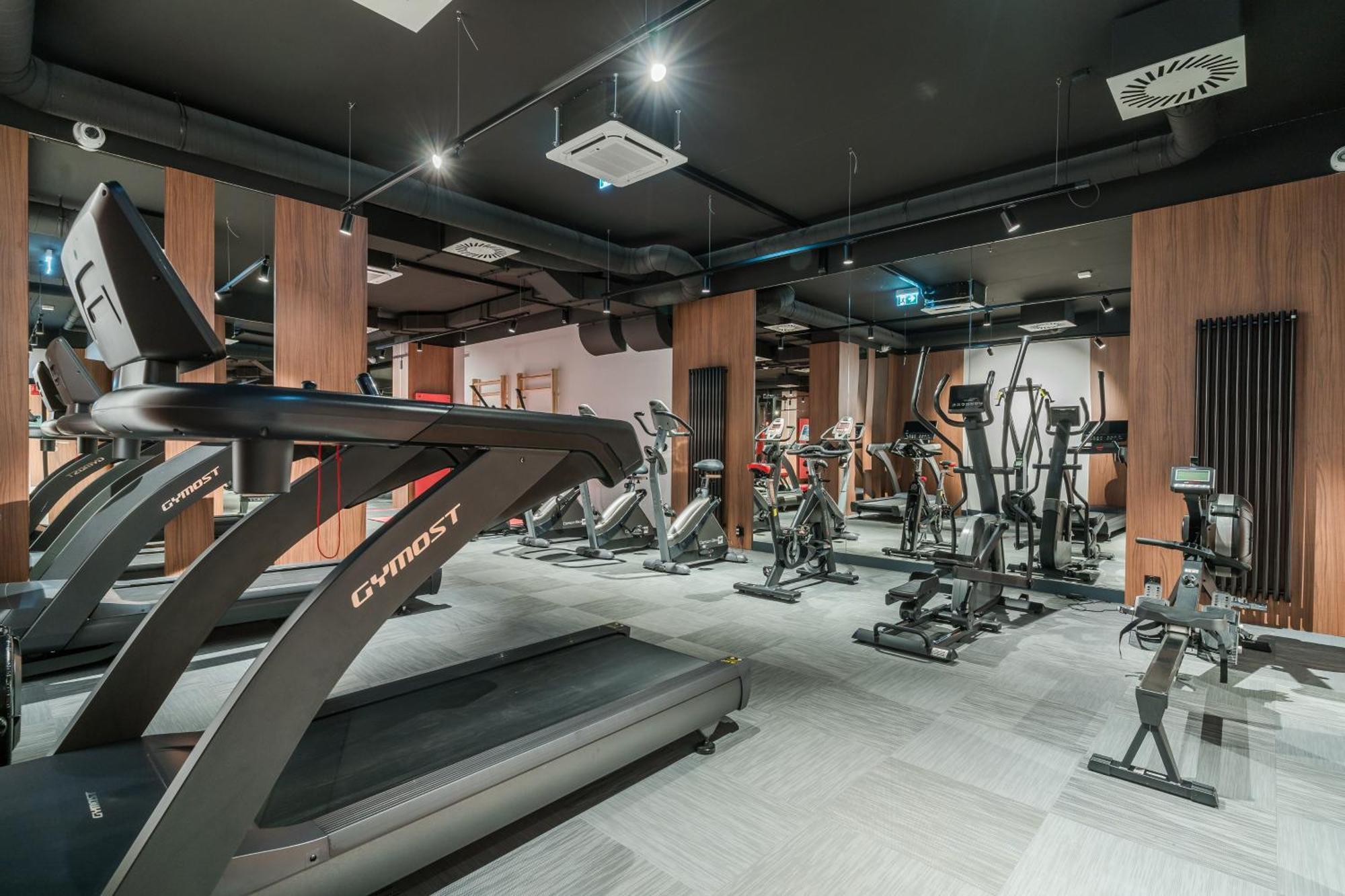 Apartmate- Oldtown Sienna Grobla Comfy Apartment Sauna & Free Gym Gdańsk Exteriör bild